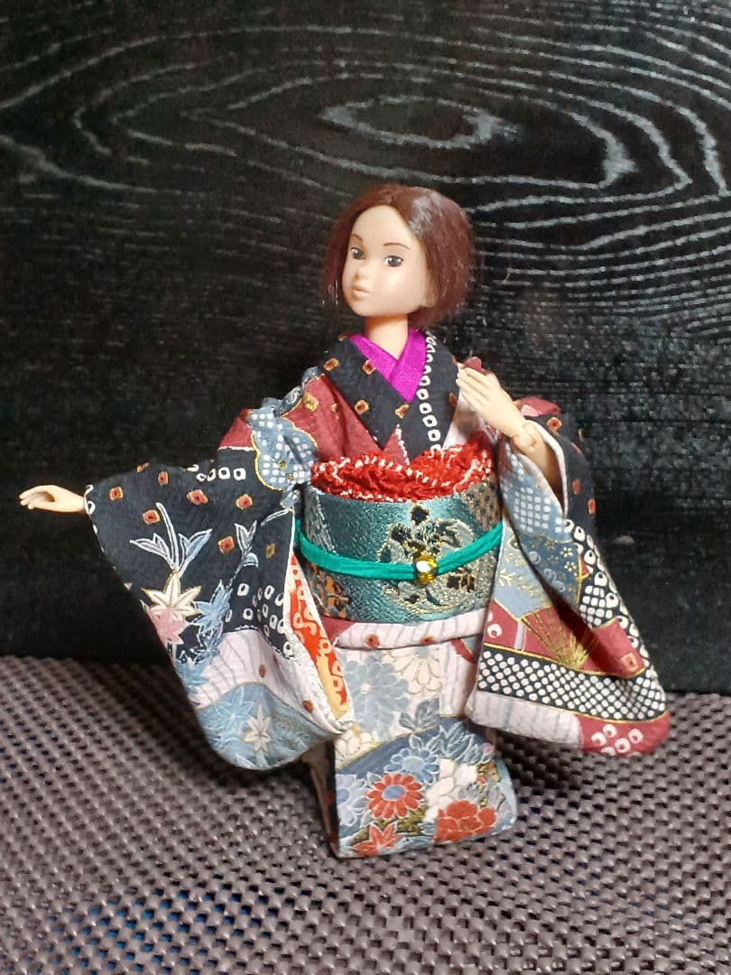 おまとめ　Integrity Toys とモモコドールの着物