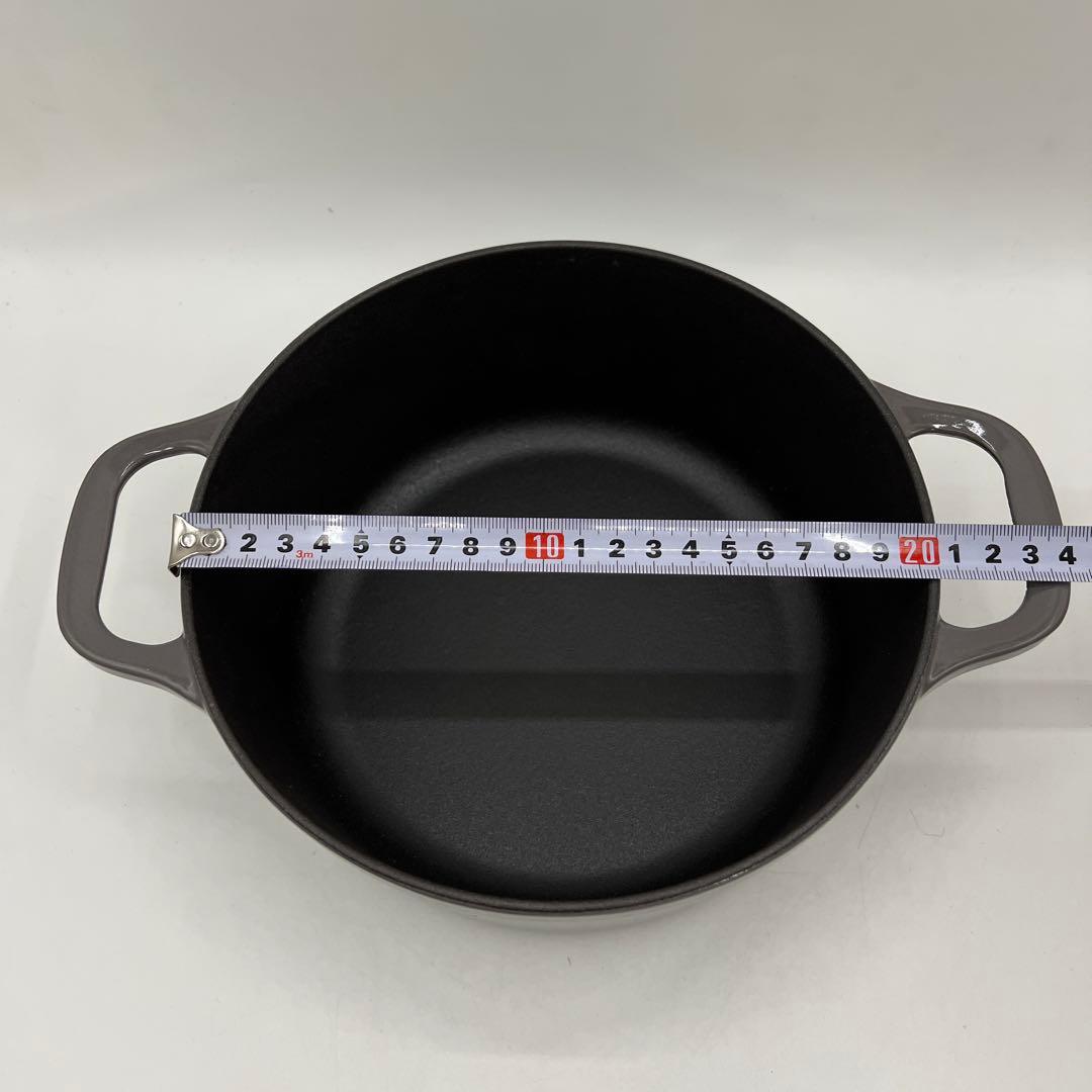 アンヴィクタINVICTA ホーロー鍋 20cm ラウンドキャセロール