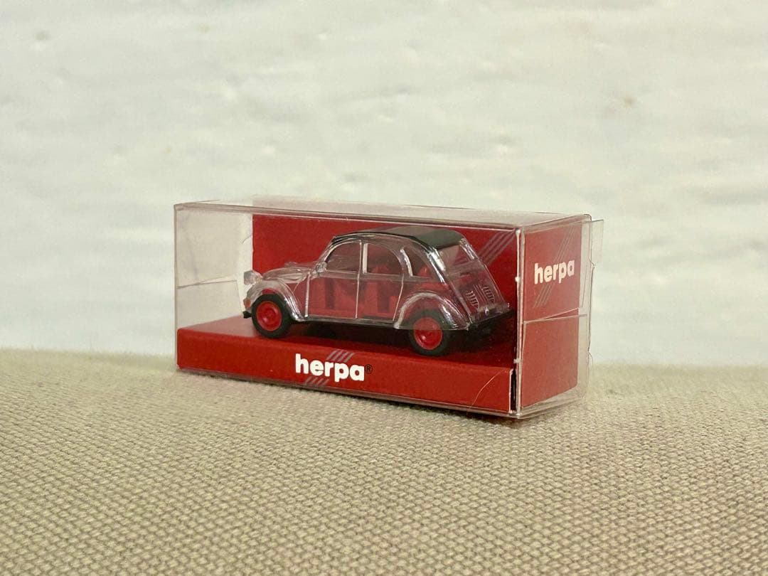 ヘルパ 1/87 シトロエン2CVスケルトンモデル