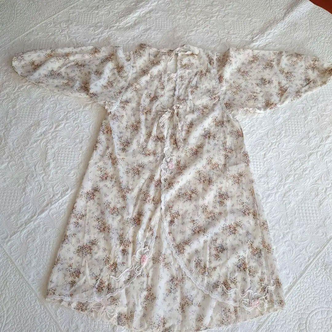 サエラ アキアカネ 割烹着