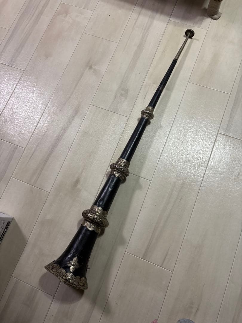 激レア管楽器チベットホーン