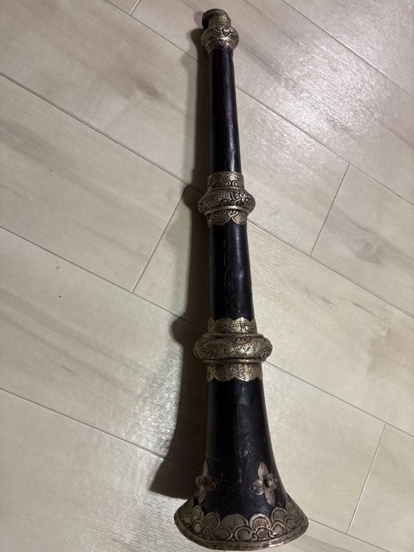 激レア管楽器チベットホーン