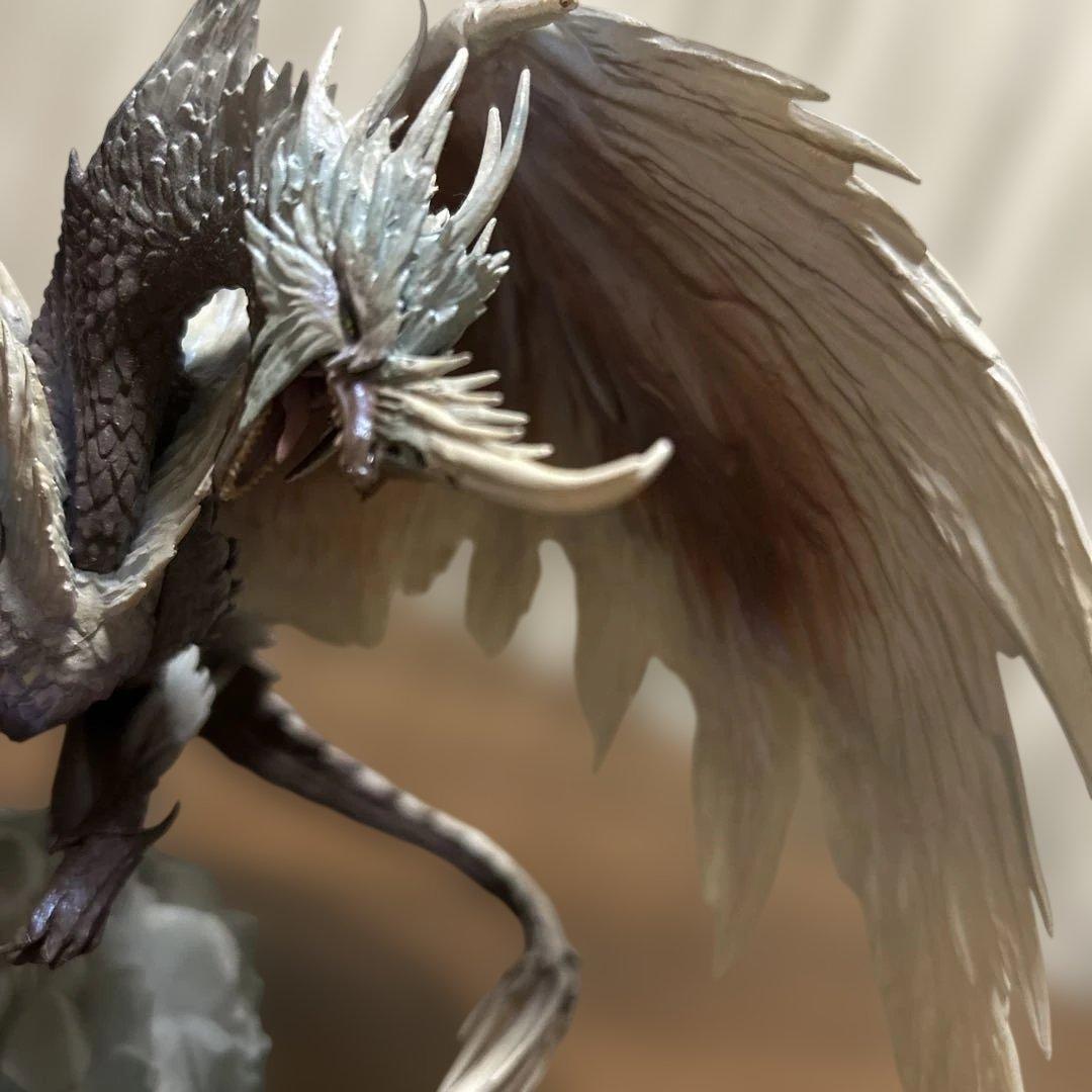 モンスターハンターワールドアイスボーン 一番くじイヴェルカーナ フィギュア