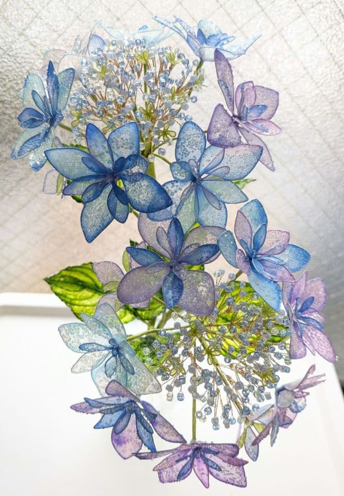 ガクアジサイ　　　　　アメリカンフラワー　（ディップフラワー）