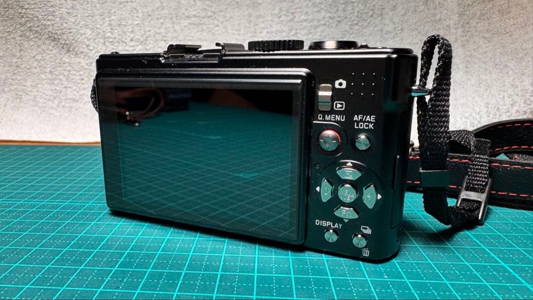 ライカ LEICA D-LUX4 デジタルカメラ レザーケース付