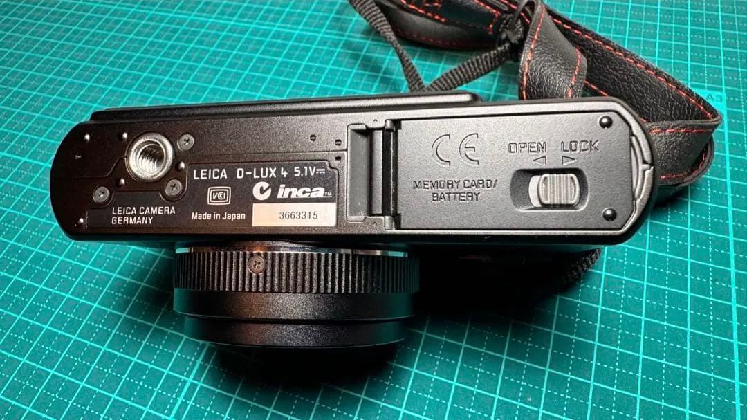 ライカ LEICA D-LUX4 デジタルカメラ レザーケース付