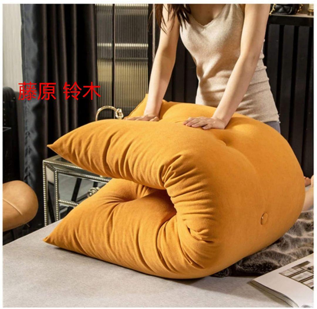 背もたれ クッション ベッド 三角 背もたれクッション 80*50*20cm>