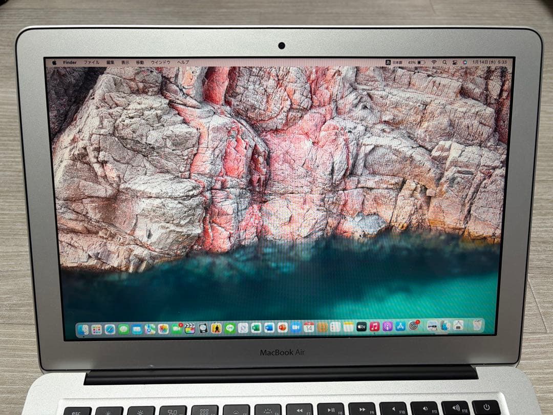 Apple MacBook Air (Mid 2017) 本体 専用箱付属品有り