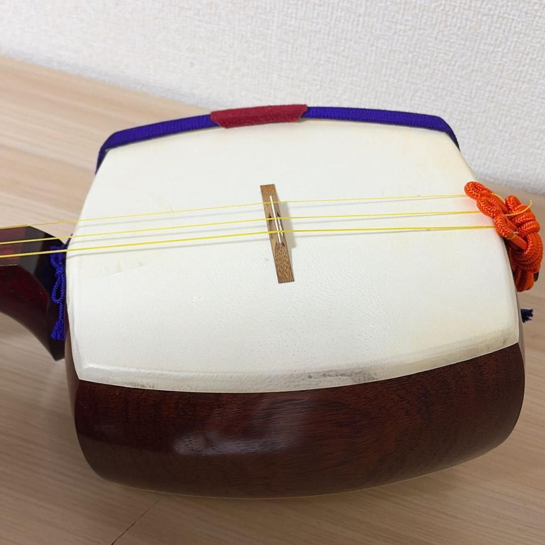 【美品】民謡三味線 中棹 棹幅約28mm 花梨 皮破れなし フルセット