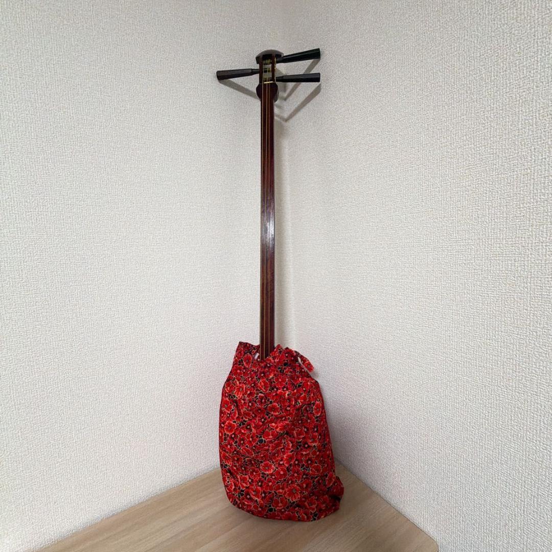 【美品】民謡三味線 中棹 棹幅約28mm 花梨 皮破れなし フルセット