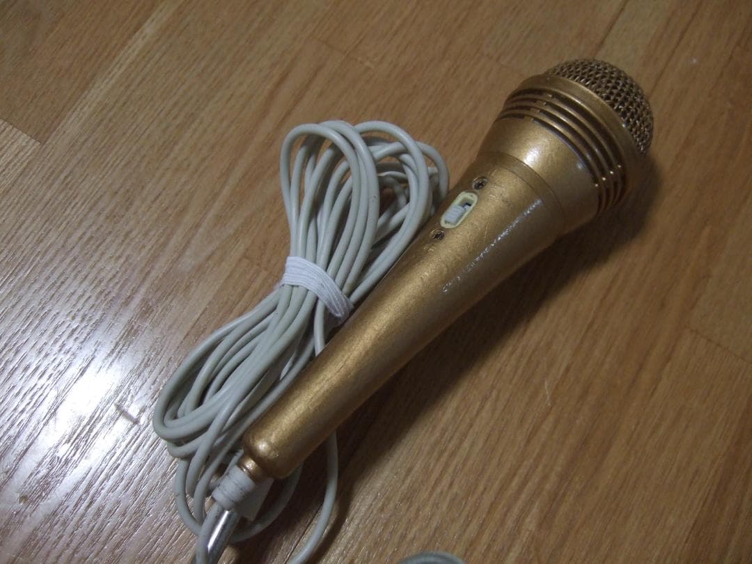 CASIO LK-128 電子ピアノ・キーボード ルーチェ 光ナビ 送料込み