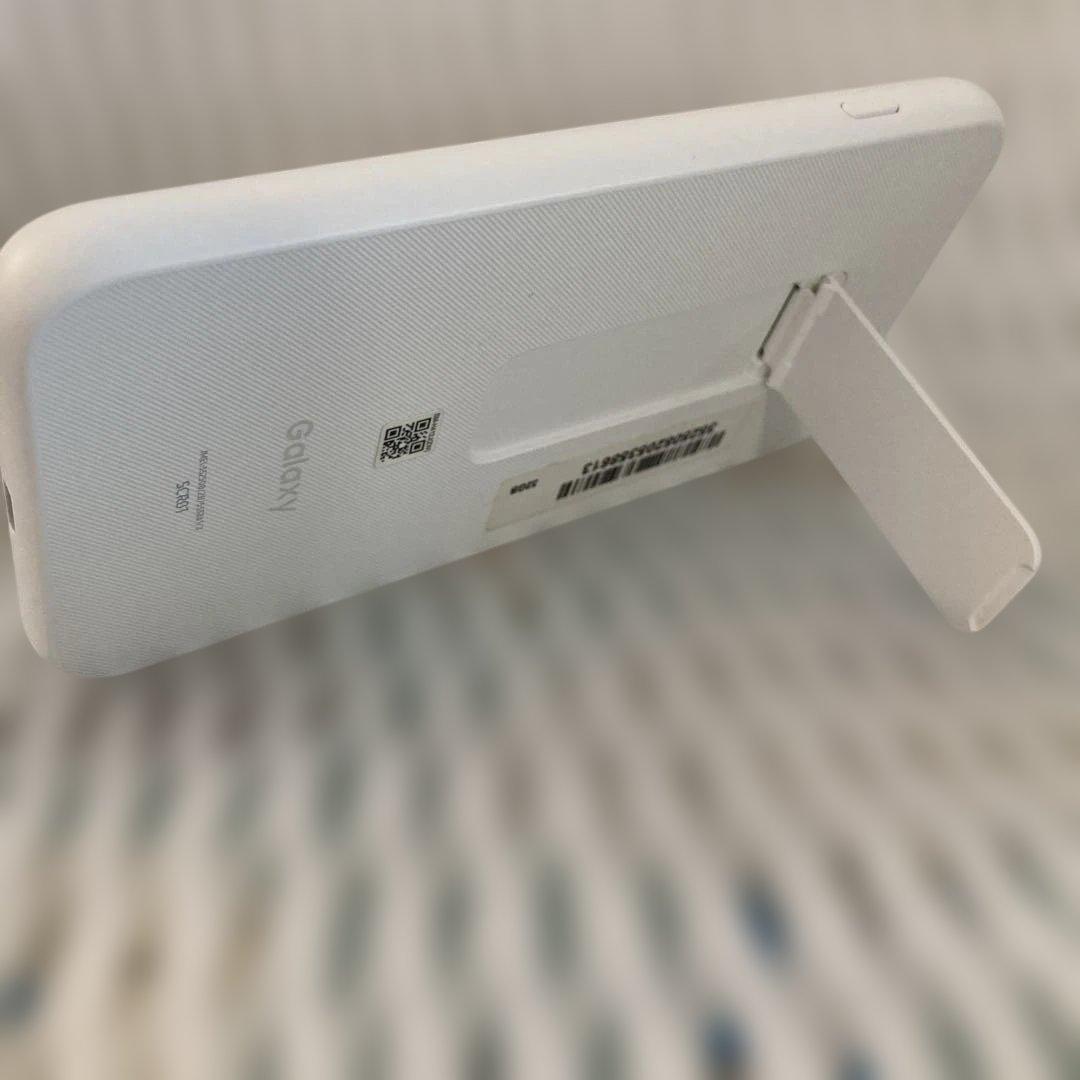 美品　Galaxy 5G Mobile Ｗi-Fi ホワイト