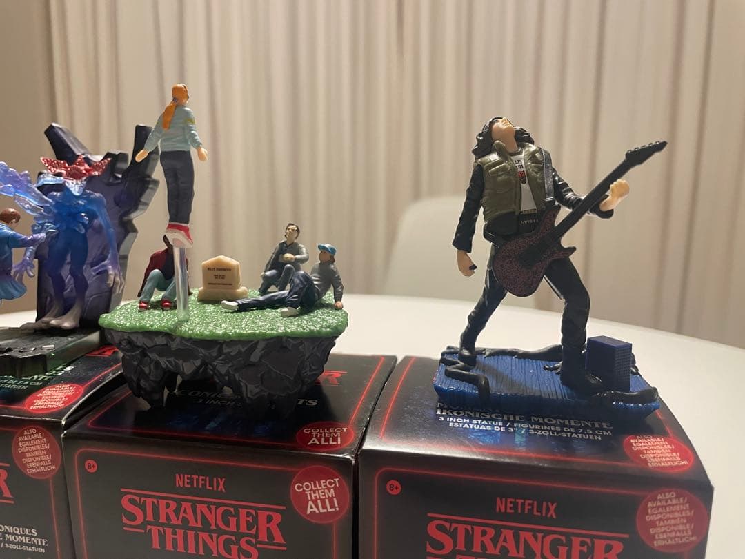 Stranger Things アイコニックモーメント イレブン フィギュア