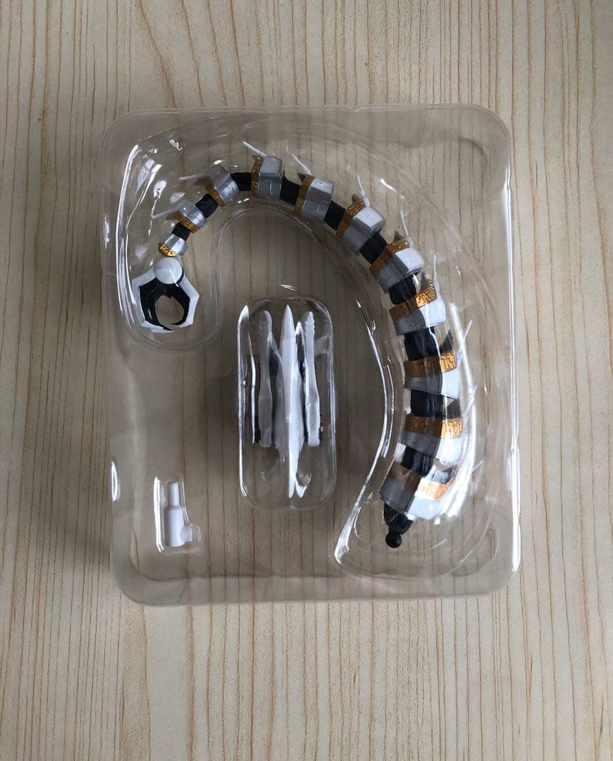 ギャラクトロン　フィギュアーツ