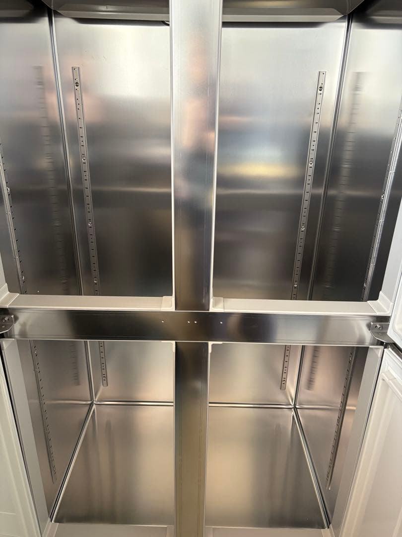 ホシザキ　業務用縦型冷凍庫