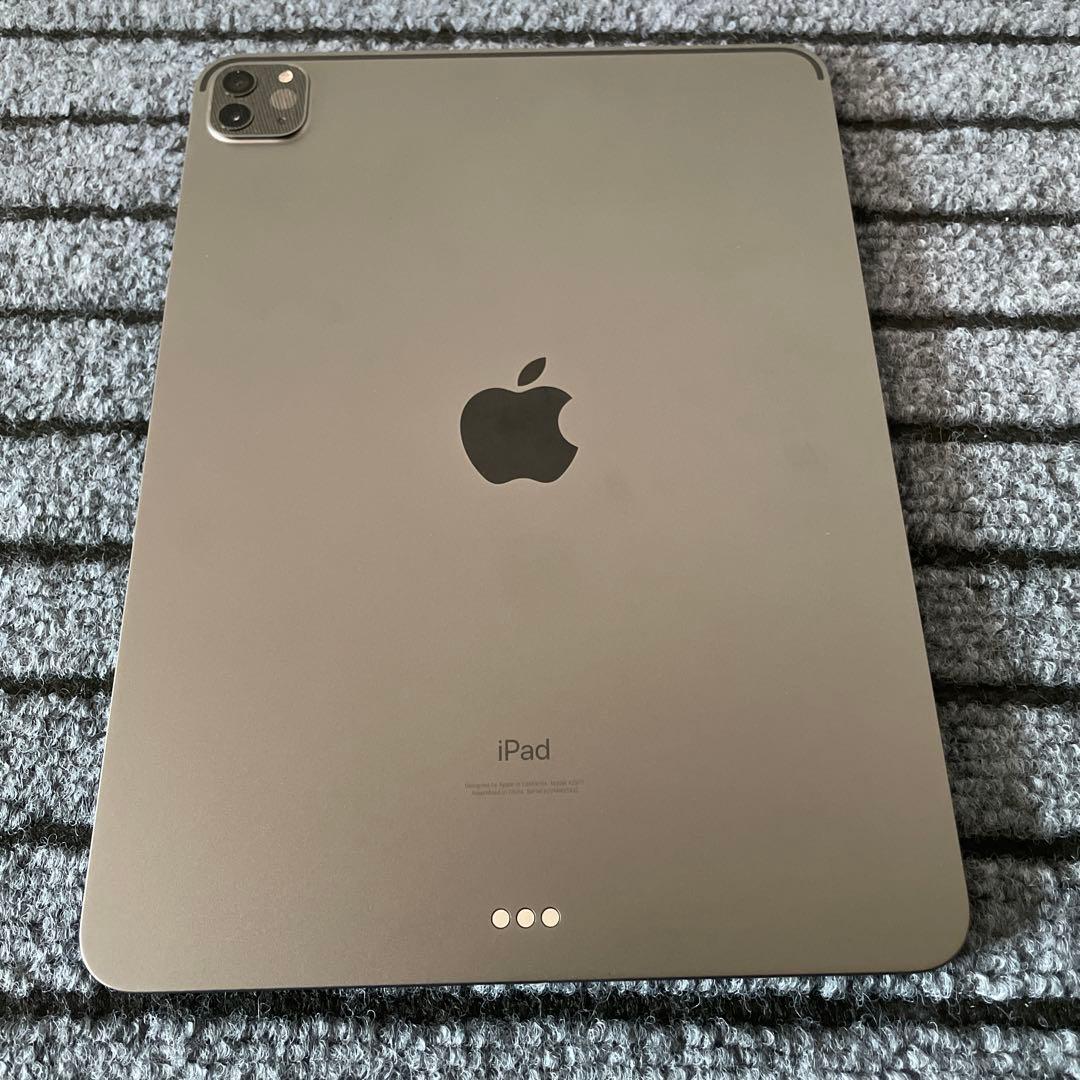 66 iPad Pro 11インチ 3世代 M1チップ 128GB グレイ