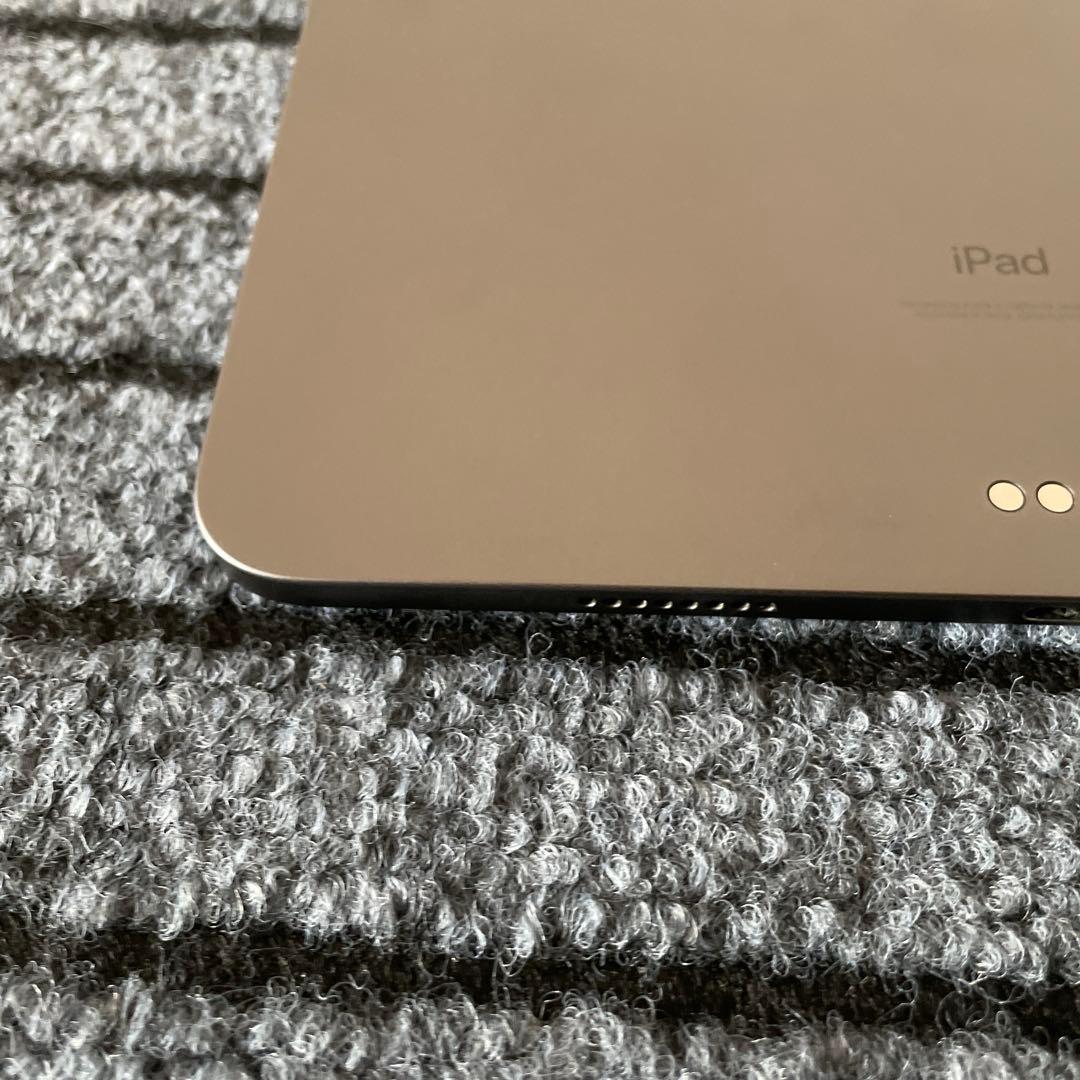 66 iPad Pro 11インチ 3世代 M1チップ 128GB グレイ