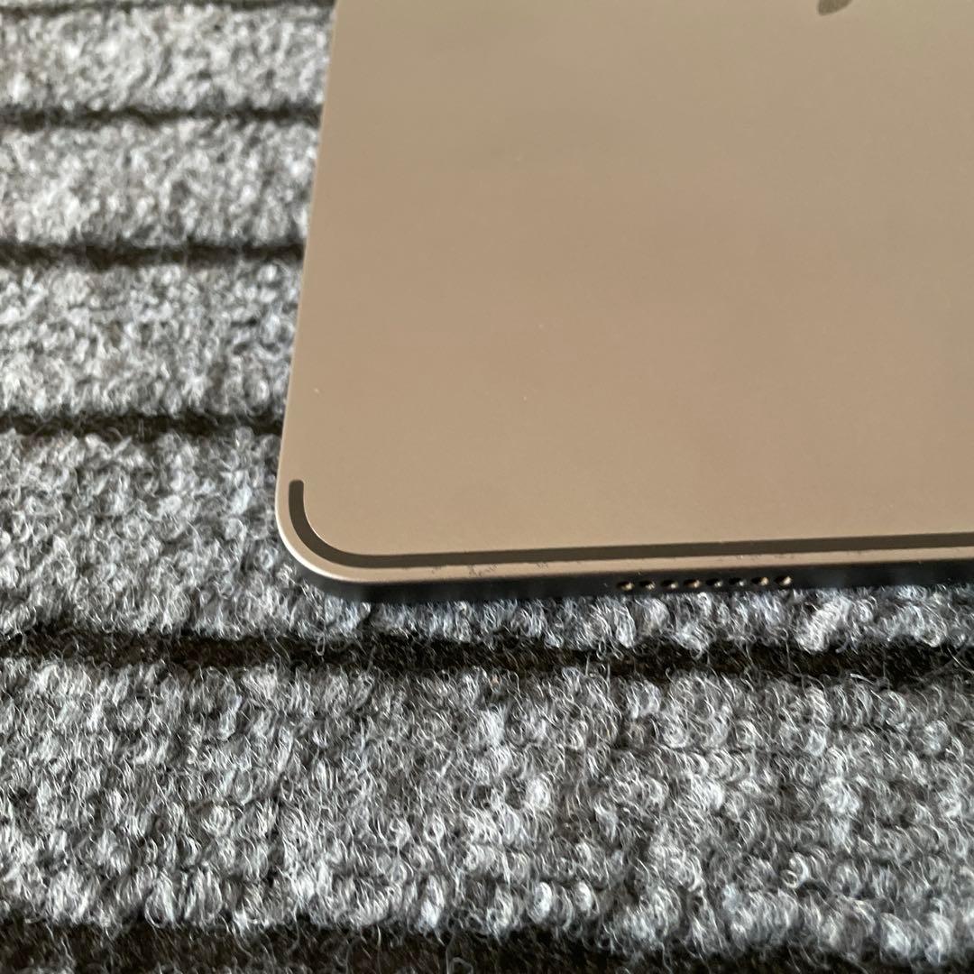 66 iPad Pro 11インチ 3世代 M1チップ 128GB グレイ