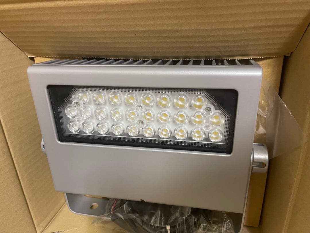 東芝LED照明器具 IP65 LEDS-06910NW-LS9