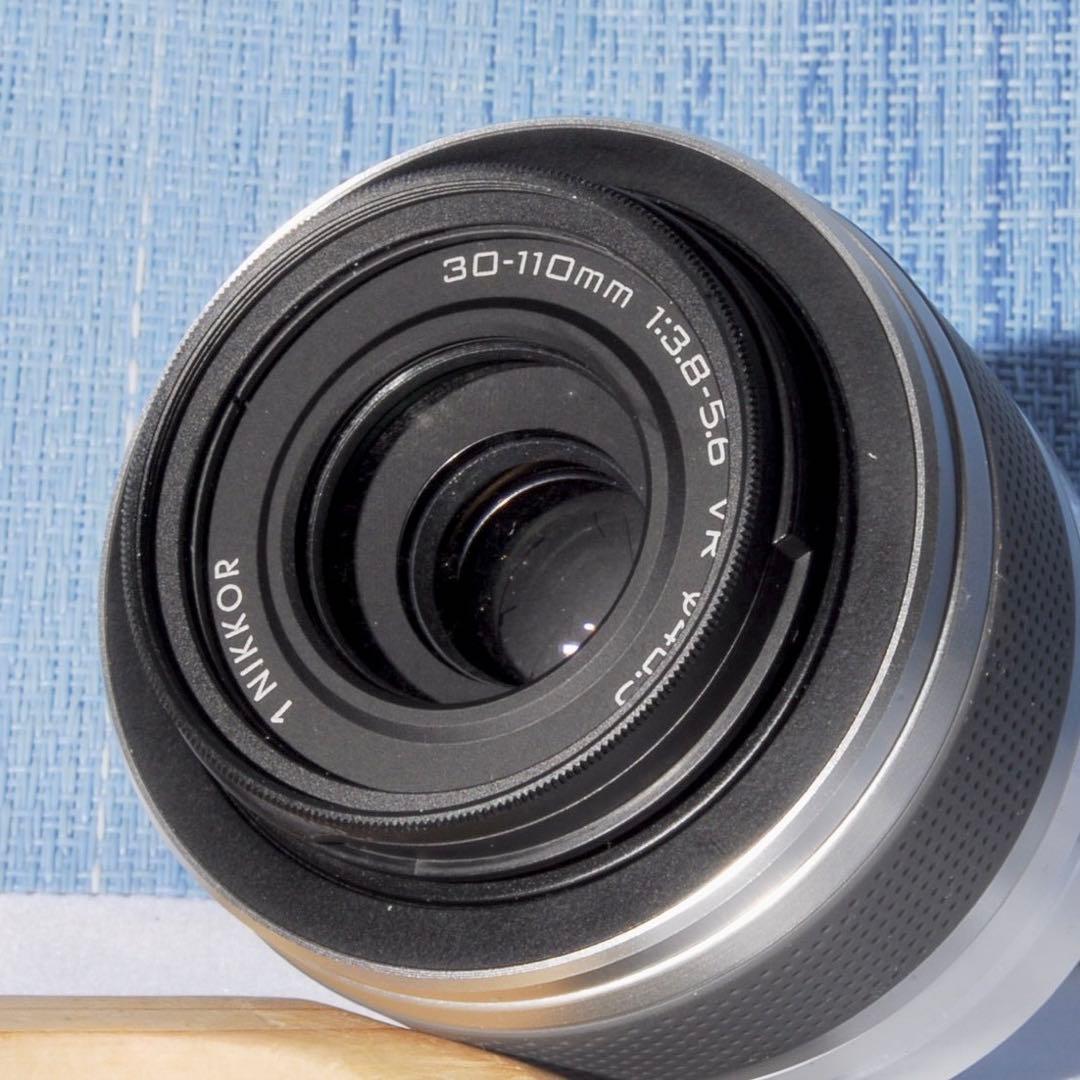 ♥️描写力抜群♥️ニコン Nikon 1 V2 標準レンズセット 32GBカード
