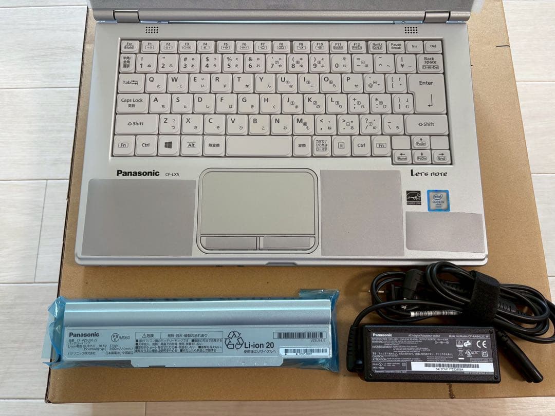 価格変更　Panasonic CF-LX5 ノートPC シルバー