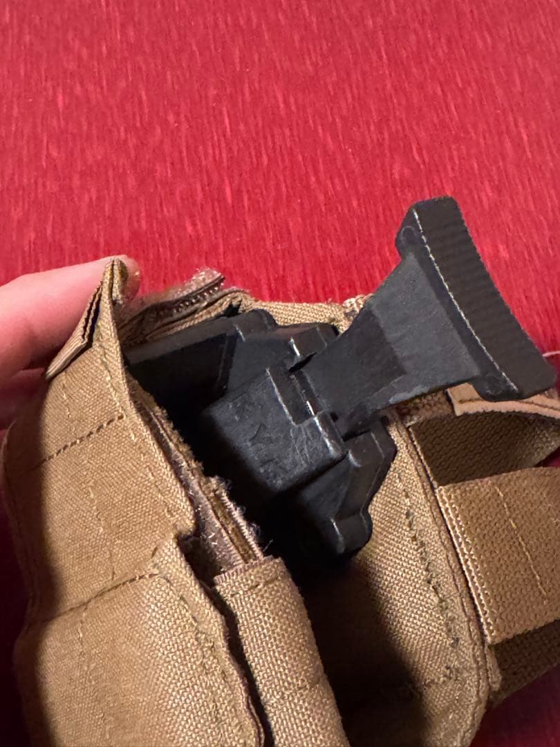 WARRIOR ASSAULT SYSTEMS ホルスター 右 タン