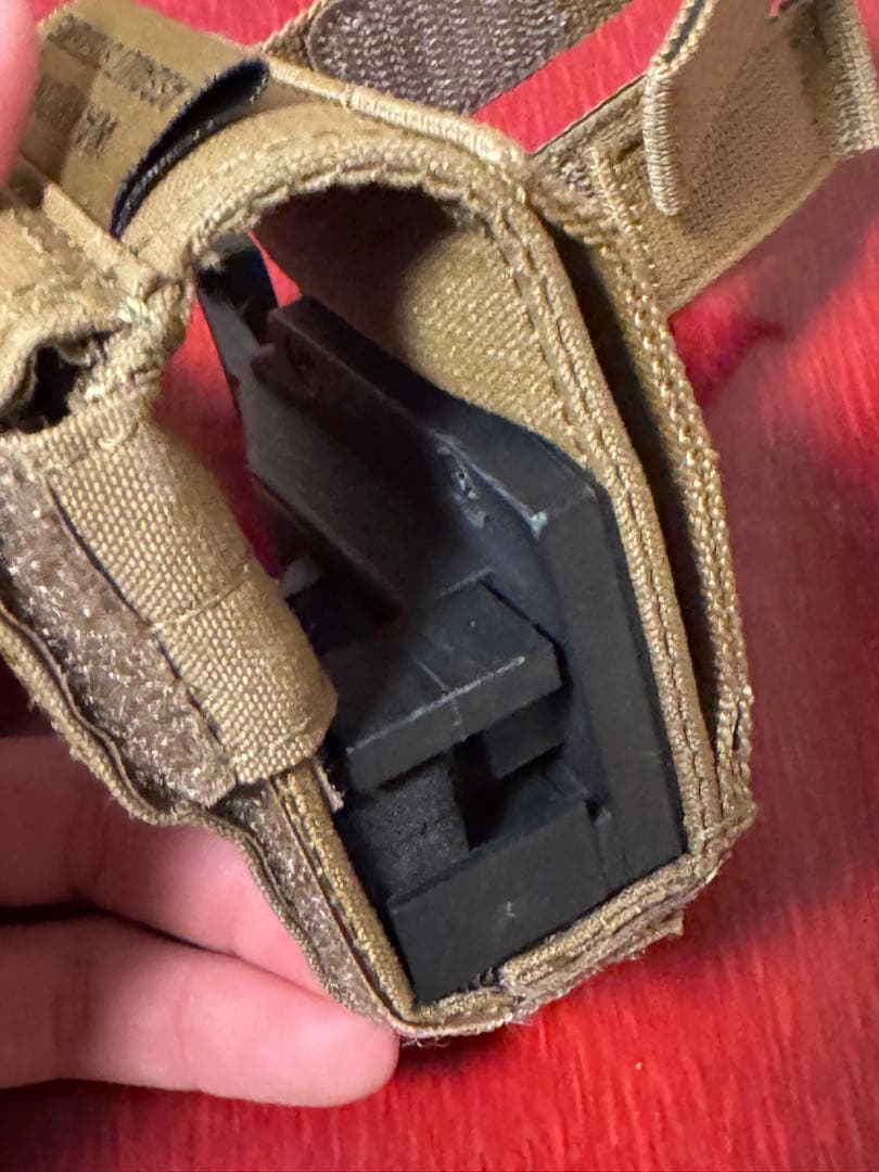 WARRIOR ASSAULT SYSTEMS ホルスター 右 タン