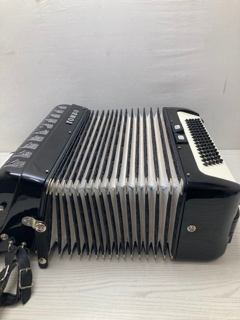 TOMBO アコーディオン　J-80 34鍵　80ベース　ハードケース付き