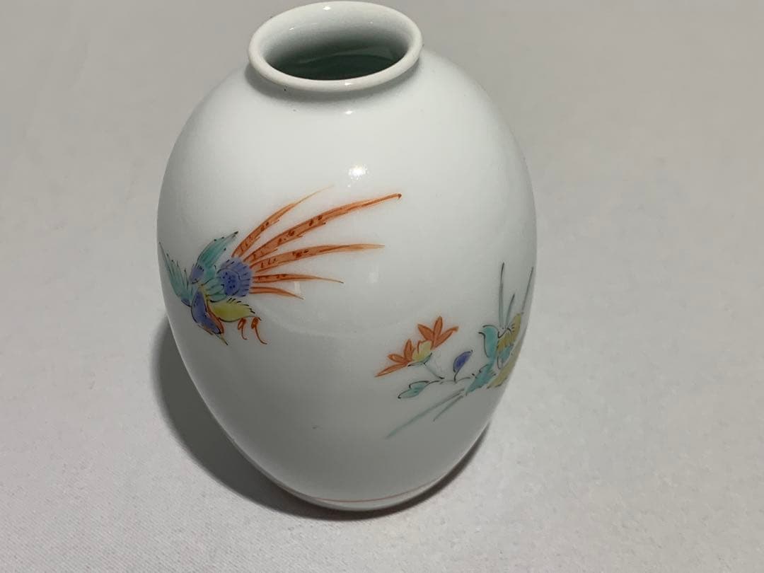 【未使用】十三代 酒井田柿右衛門 窯 花瓶 花鳥文 一輪挿し 在銘 共箱