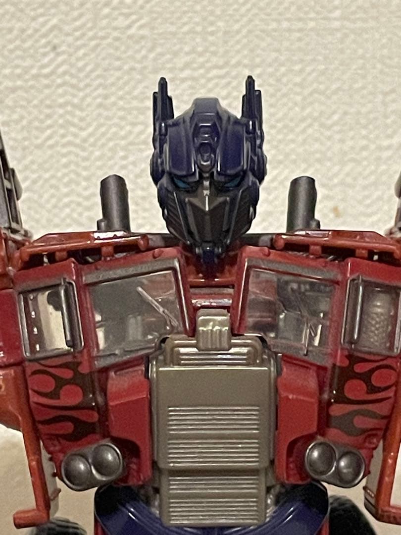 はたりゅー様　TAKARA TOMY OPTIMUS PRIME MB-01