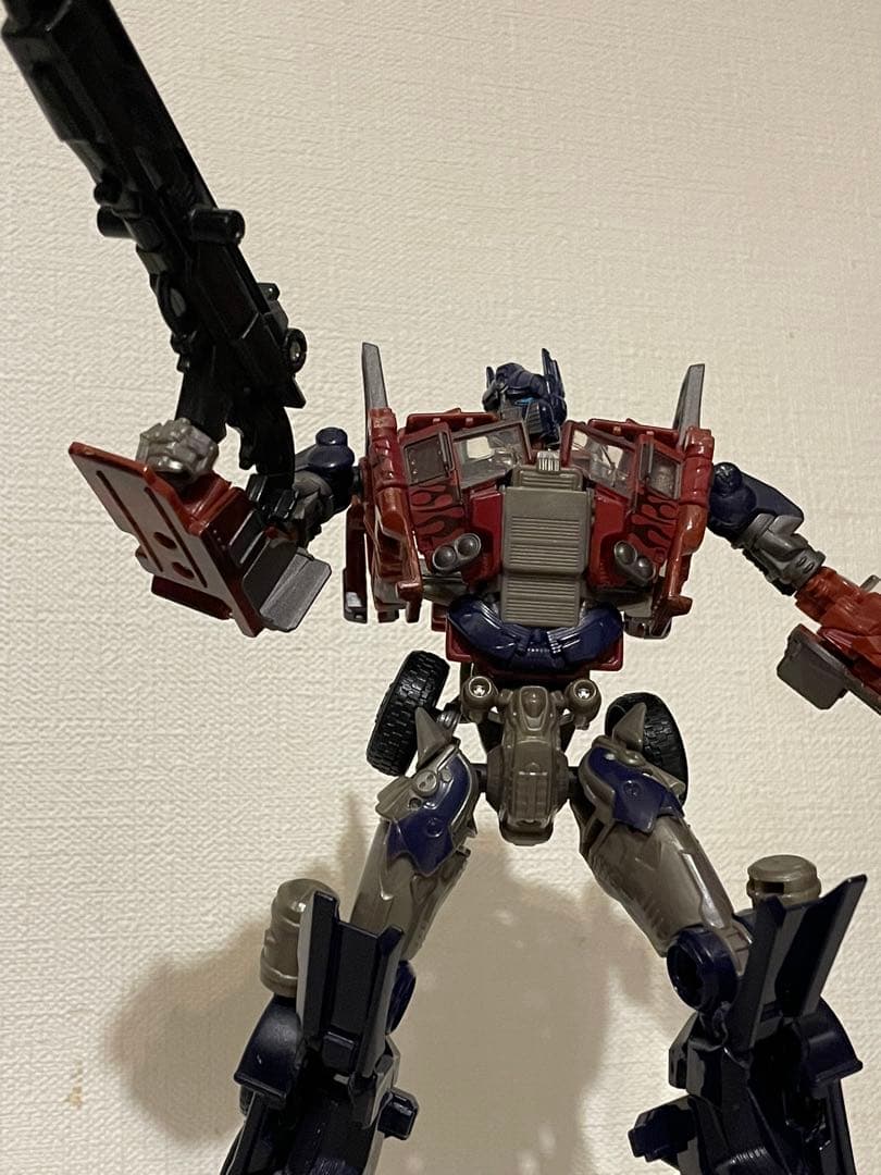 はたりゅー様　TAKARA TOMY OPTIMUS PRIME MB-01
