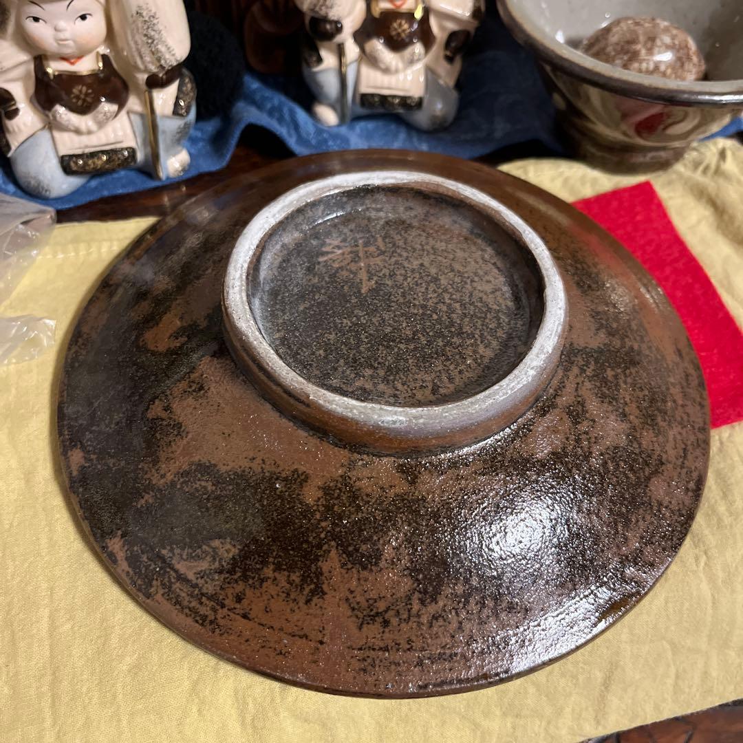 やちむん　沖縄　琉球　かりゆしウェア　泡盛　三線　島唄