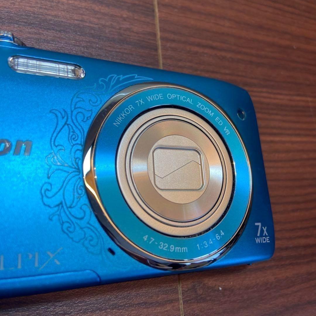 Nikon coolpix S3500 デジカメ ほぼ新品 3335