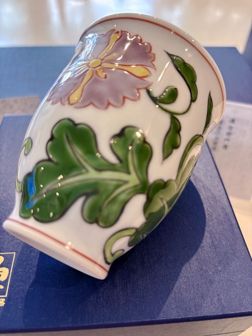 源右衛門　赤絵更紗唐花紋　湯呑み