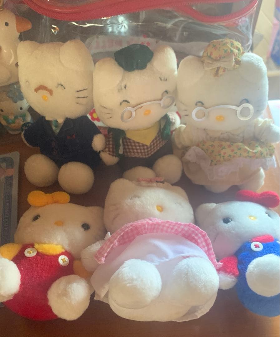 ハローキティ　まとめ売り　　マスコット　ポーチ