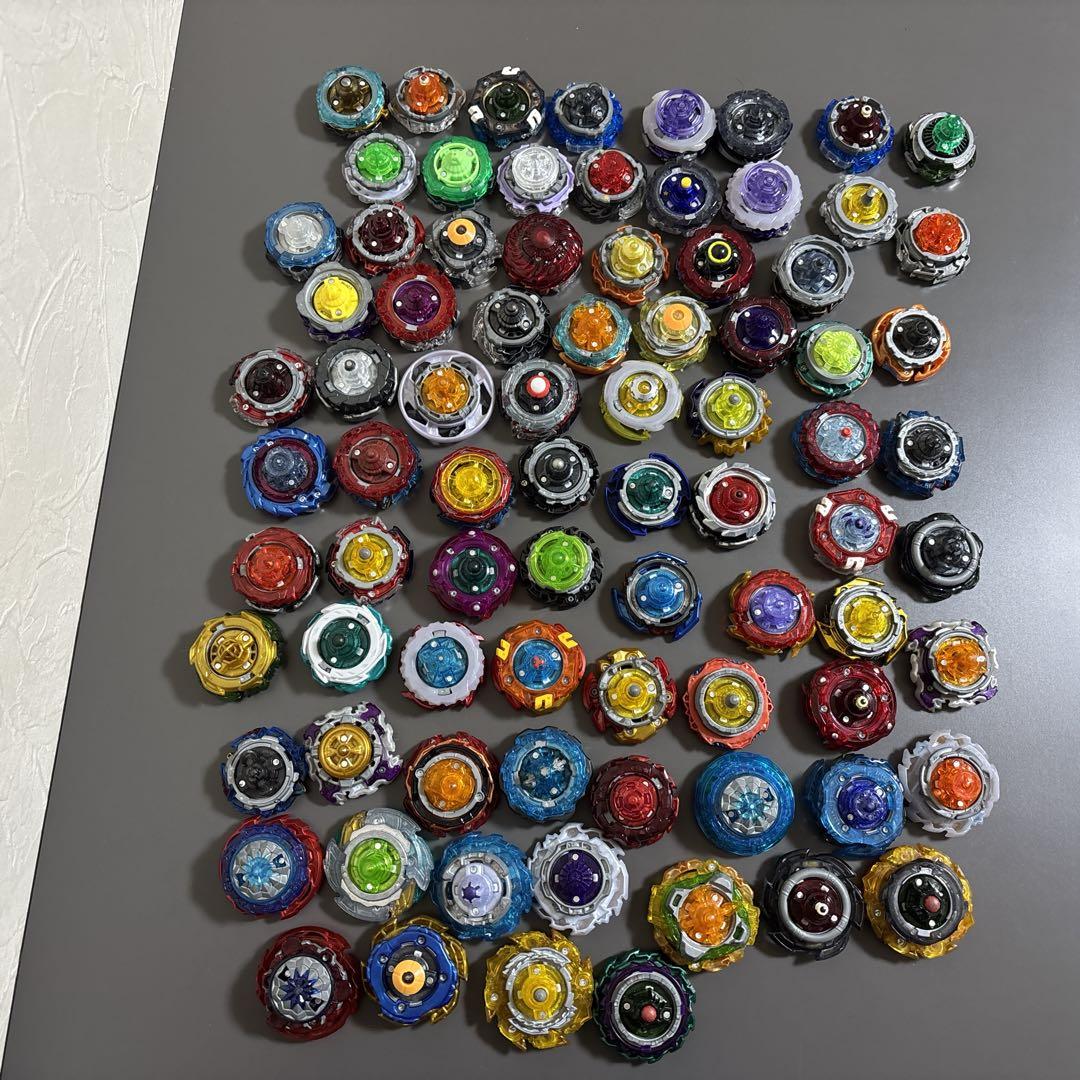 ベイブレードバースト　まとめ売り　81個セット　組み立て確認済み