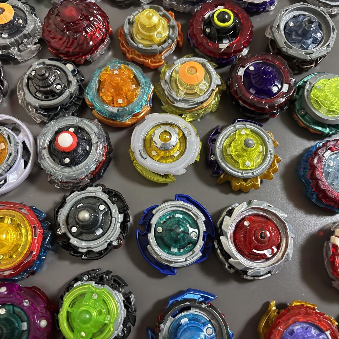 ベイブレードバースト　まとめ売り　81個セット　組み立て確認済み