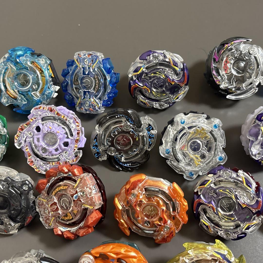 ベイブレードバースト　まとめ売り　81個セット　組み立て確認済み