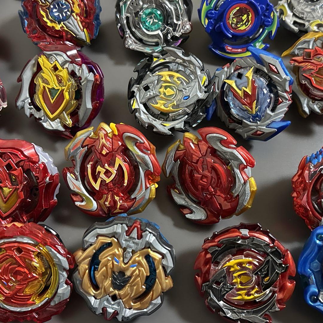 ベイブレードバースト　まとめ売り　81個セット　組み立て確認済み