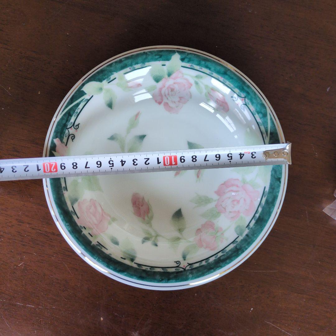 花柄皿5枚セットとスプーン5本