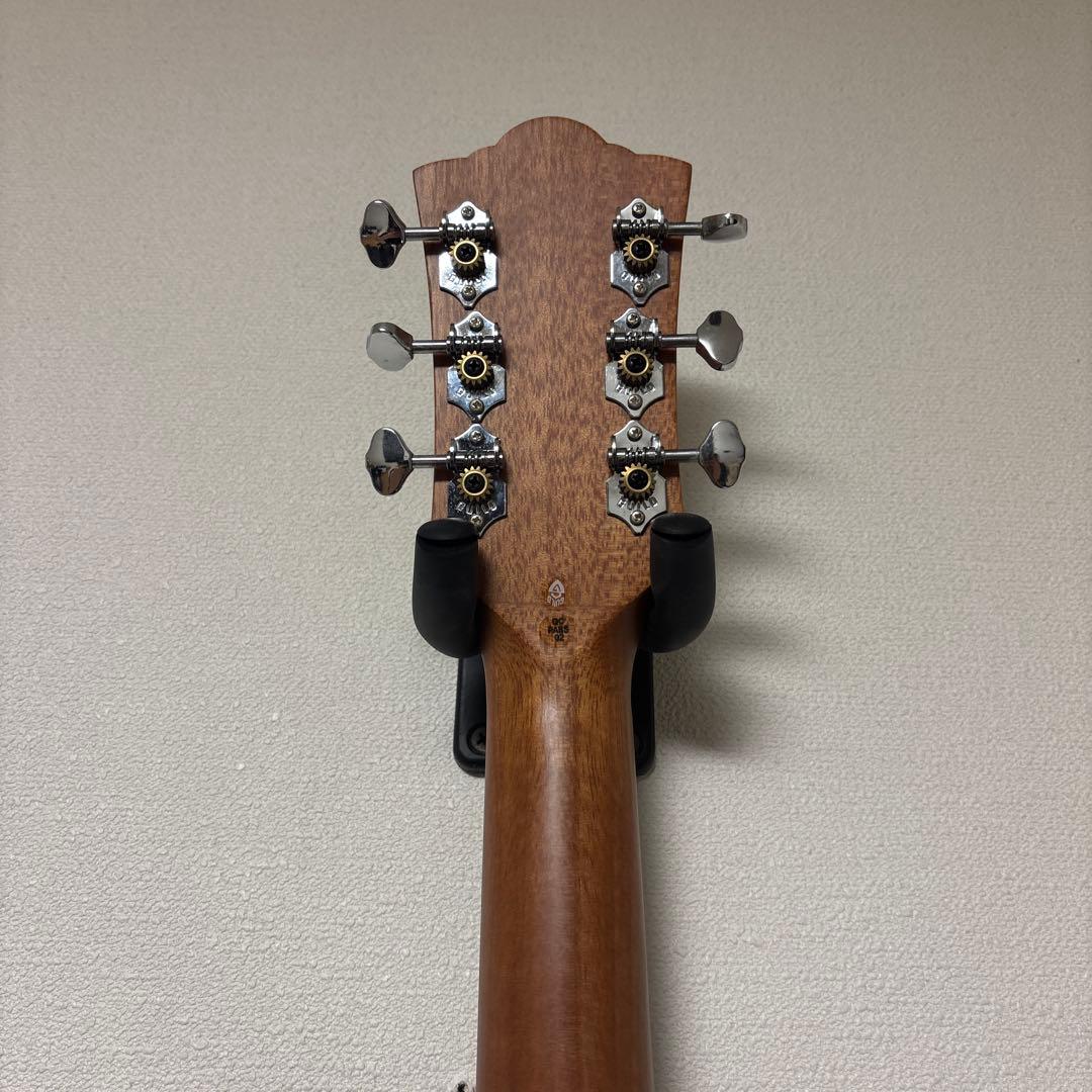 GUILD OM-240CE アコースティックギター