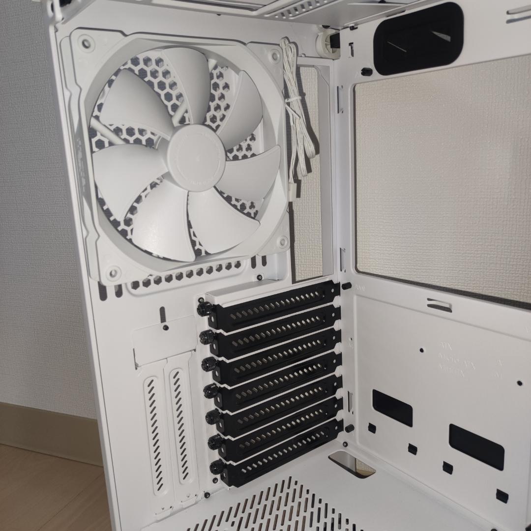 Fractal Design ミドルタワーPCケース