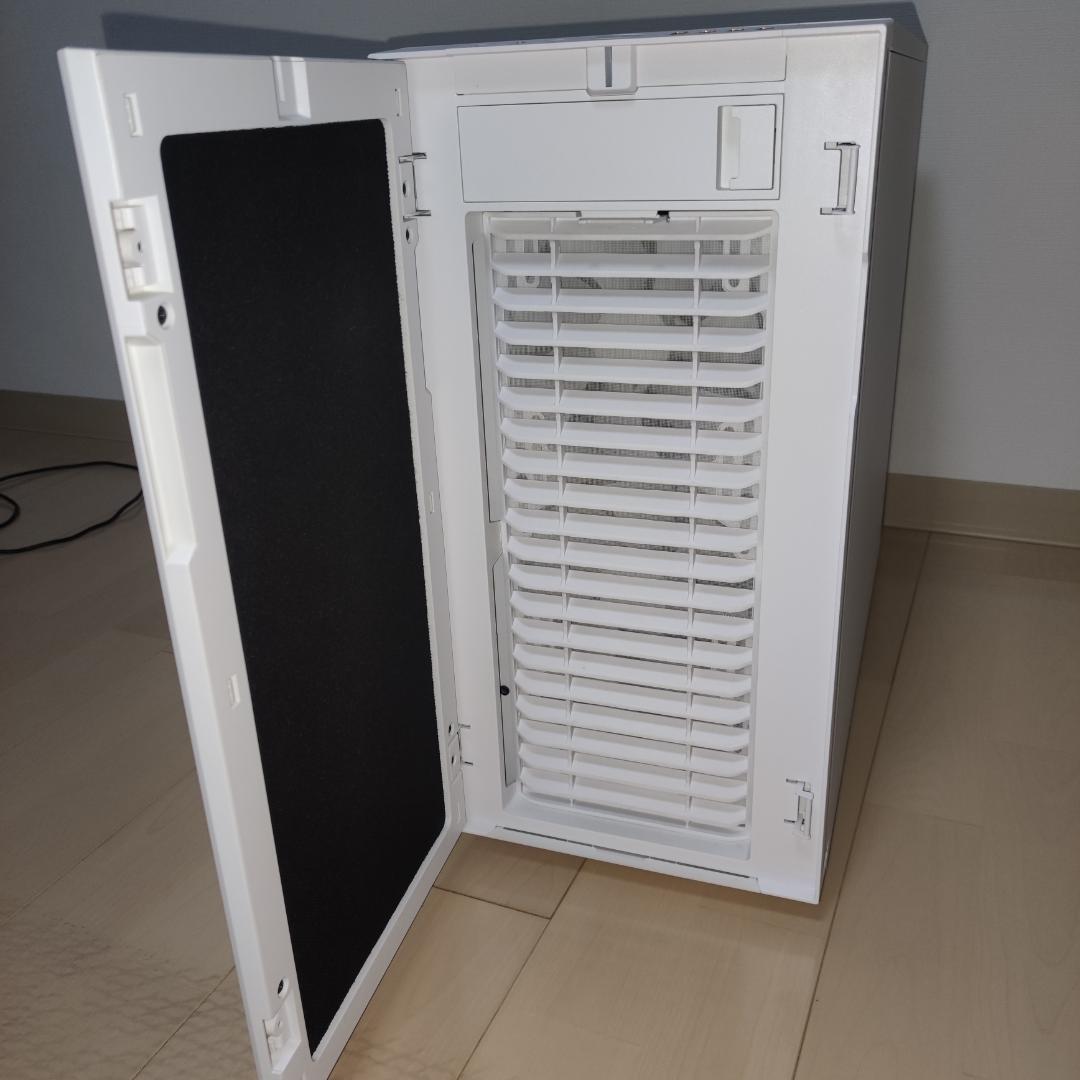 Fractal Design ミドルタワーPCケース