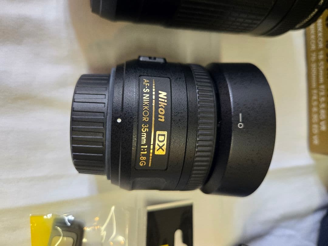 Nikon D5600 デジタル一眼レフカメラ ダブルズームキット