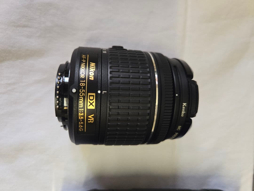 Nikon D5600 デジタル一眼レフカメラ ダブルズームキット