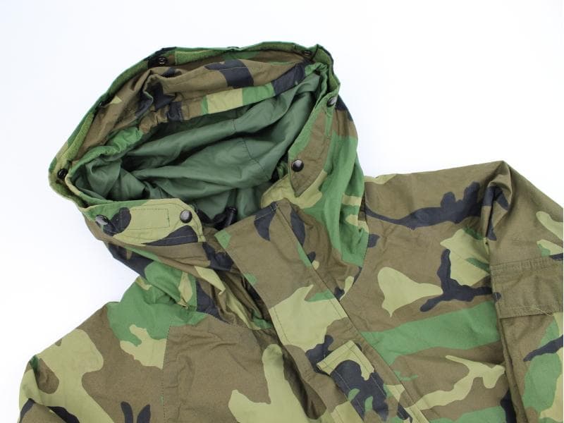 S/R【ECWCS ゴアテックス パーカー ウッドランド】スモールレギュラー