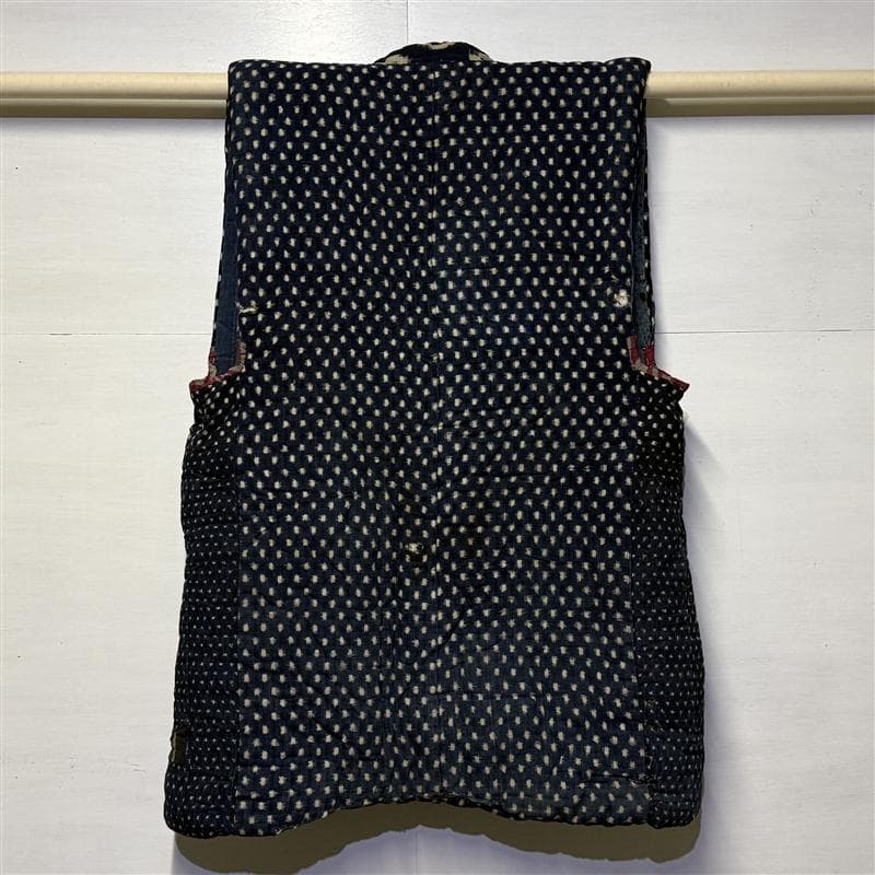 古布 木綿 藍染 刺子 継ぎ接ぎ 襤褸 ① 綿入 チョッキ 雪ん子 boro