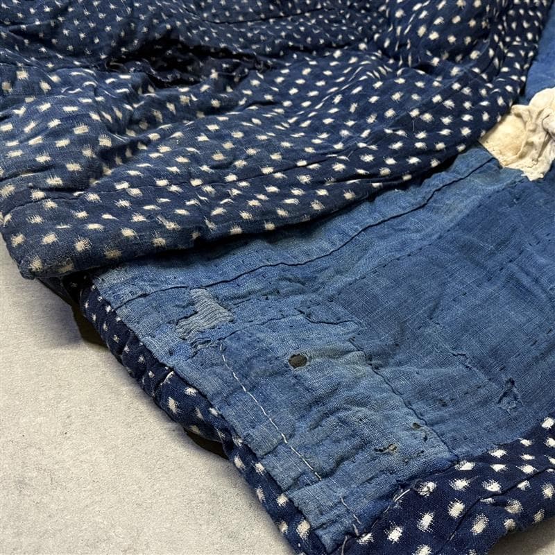 古布 木綿 藍染 刺子 継ぎ接ぎ 襤褸 ① 綿入 チョッキ 雪ん子 boro