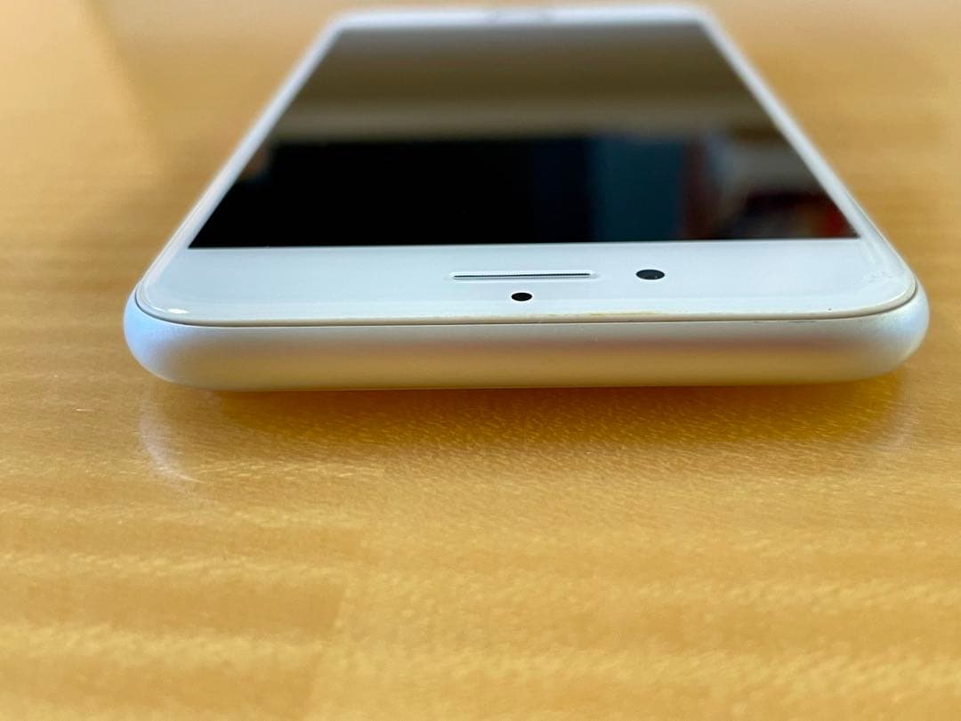 【iPhone 8】64GB 本体バッテリー100%【箱付き】