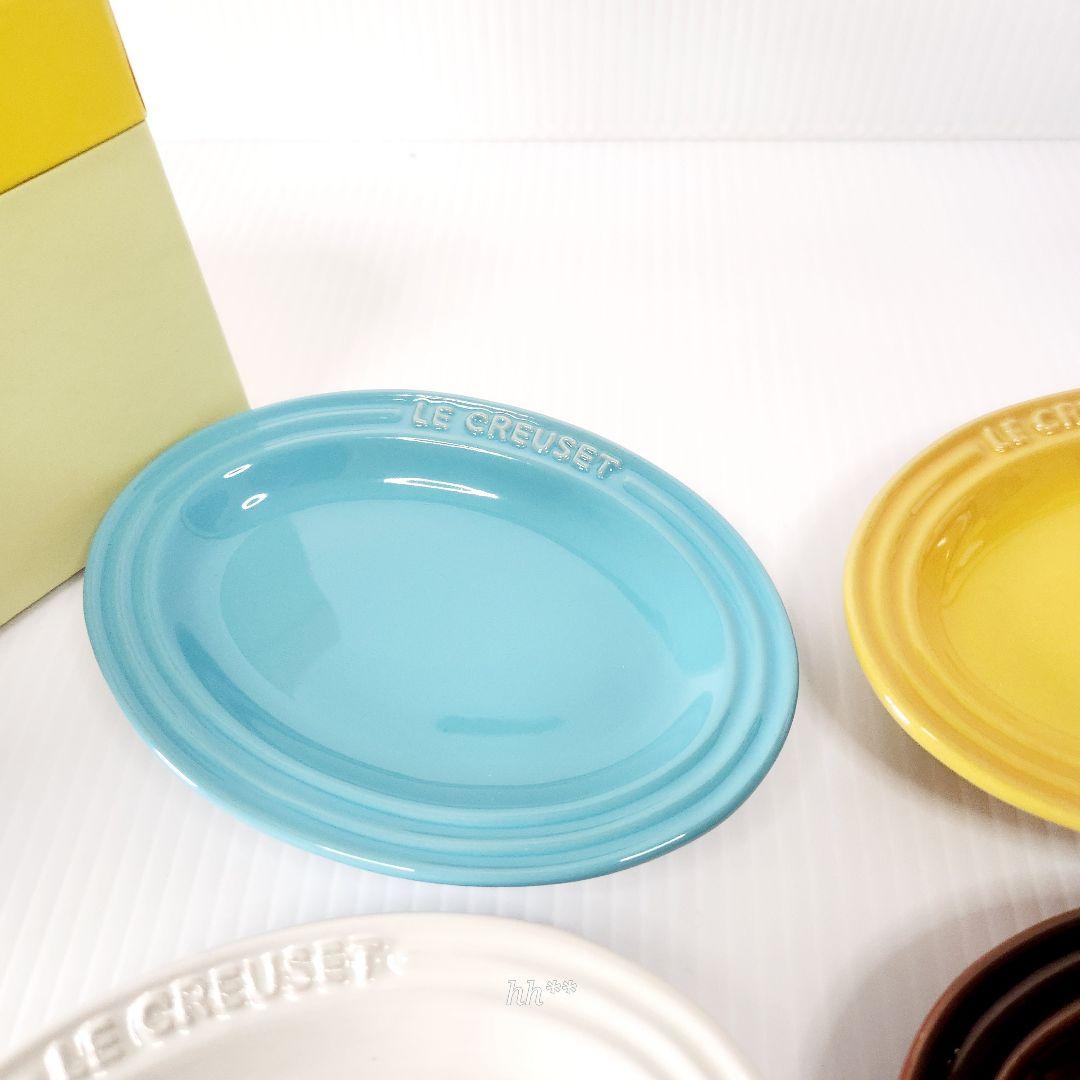 ルクルーゼ ミニオーバル プレート セット ピーコック